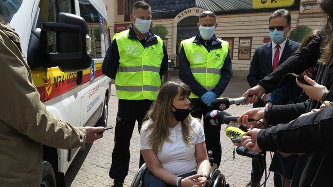 Gdy szkoły pozostają zamknięte dorosłe osoby niepełnosprawne mogą korzystać z usług ZPON w szerszym zakresie. Gdy szkoły pozostają zamknięte dorosłe osoby niepełnosprawne mogą korzystać z usług ZPON w szerszym zakresie.