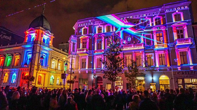 Festiwal Światła 2019 na ul. Piotrkowskiej (zdjęcie archiwalne) - fot. Archiwum UMŁ