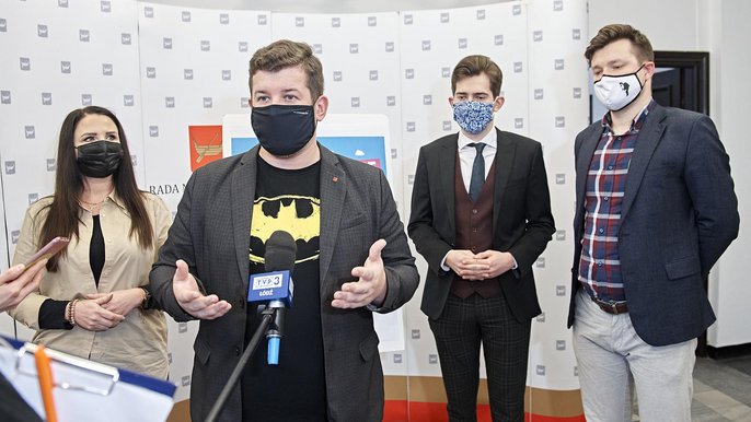 Łódzcy radni: Agnieszka Wieteska, Damian Raczkowski, Maciej Stefanowski i Marcin Hencz Łódzcy radni: Agnieszka Wieteska, Damian Raczkowski, Maciej Stefanowski i Marcin Hencz