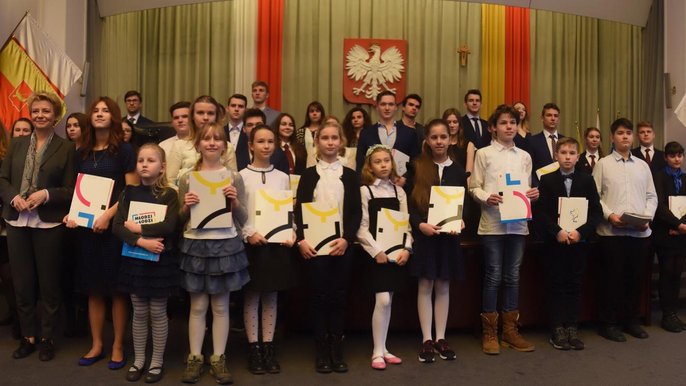 Najlepsi uczniowie łódzkich szkół otrzymali stypendia Najlepsi uczniowie łódzkich szkół otrzymali stypendia - fot. Paweł Łacheta / UMŁ