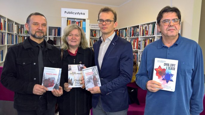 Łódź i historie związanie z naszym miastem coraz bardziej pociągają autorów książek. Wkrótce ukażą się kolejne… Łódź i historie związanie z naszym miastem coraz bardziej pociągają autorów książek. Wkrótce ukażą się kolejne… - Wojciech Markiewicz / UMŁ