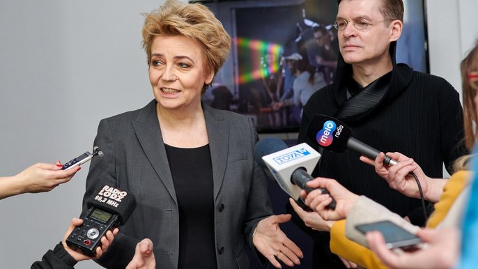 Hanna Zdanowska ocenia, że strój, który jest elementem naszej codzienności, jednocześnie może być niesamowitym dziełem sztuki i kreacji Hanna Zdanowska ocenia, że strój, który jest elementem naszej codzienności, jednocześnie może być niesamowitym dziełem sztuki i kreacji - fot. Sebastian Glapiński / UMŁ