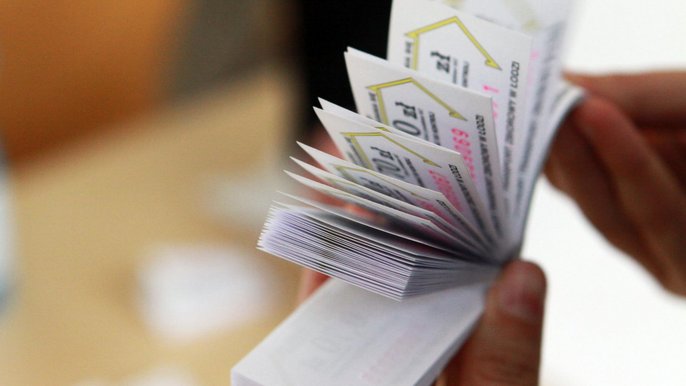 Hanna Zdanowska zapowiedziała wydłużenie czasu obowiązywania biletów z 20 minut na 40 min. i z 40 min. na 60 min. Hanna Zdanowska zapowiedziała wydłużenie czasu obowiązywania biletów z 20 minut na 40 min. i z 40 min. na 60 min. - fot. z arch. UMŁ