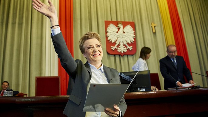 Znacie mnie od lat, wiecie, że dam z siebie wszystko, aby dalej zmieniać Łódź. Tego samego oczekuję od Was. Liczę na jeszcze lepszą współpracę, jeszcze większe zaangażowanie i zainteresowanie sprawami miasta - powiedziała Hanna Zdanowska Znacie mnie od lat, wiecie, że dam z siebie wszystko, aby dalej zmieniać Łódź. Tego samego oczekuję od Was. Liczę na jeszcze lepszą współpracę, jeszcze większe zaangażowanie i zainteresowanie sprawami miasta - powiedziała Hanna Zdanowska - fot. Radosław Jóźwiak / UMŁ