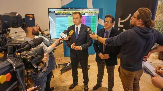 Panie premierze, co z tym prądem? Panie premierze, co z tym prądem? - mat. UMŁ