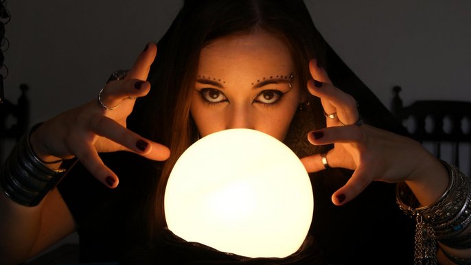 Horoskop dla Łodzi mówi, że okres największego rozkwitu miasta jest wciąż przed nami Horoskop dla Łodzi mówi, że okres największego rozkwitu miasta jest wciąż przed nami - fot. CC BY-SA 4.0