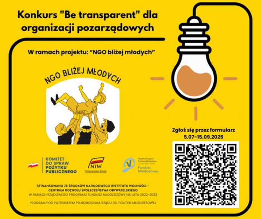 Na obrazku widoczny jest plakat promujący konkurs "Be transparent" dla organizacji pozarządowych, organizowany w ramach projektu "NGO bliżej młodych". Kolorystyka plakatu jest żółto-czarna, co przyciąga uwagę i nadaje mu nowoczesny wygląd. 