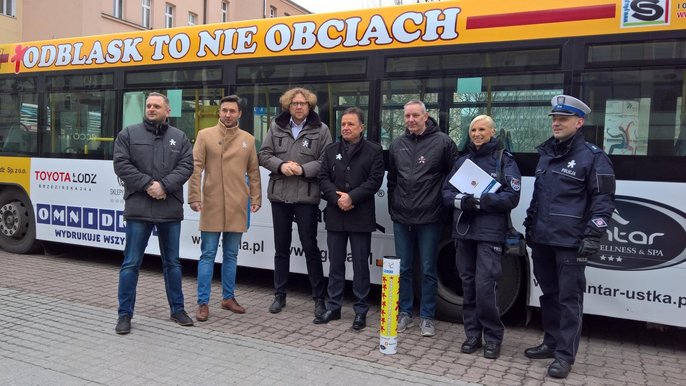 Odblask to nie obciach. To bezpieczeństwo. Startuje kampania zachęcająca do używania odblasków Odblask to nie obciach. To bezpieczeństwo. Startuje kampania zachęcająca do używania odblasków - fot. Wojciech Markiewicz / UMŁ