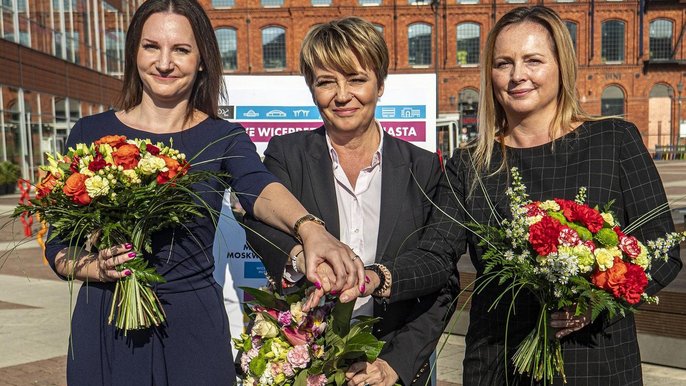 Prezydent Łodzi Hanna Zdanowska przedstawiła swoje nowe zastępczynie: Małgorzatę Moskwę-Wodnicką i Joannę Skrzydlewską - fot. Stefan Brajter / UMŁ
