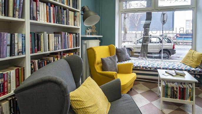 Czytelnia dla studentów, przestrzeń dla rodzin z dziećmi, sala warsztatowa. Otwieramy odnowioną bibliotekę Czytelnia dla studentów, przestrzeń dla rodzin z dziećmi, sala warsztatowa. Otwieramy odnowioną bibliotekę - fot. Stefan Brajter / UMŁ