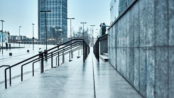 Plac przed dworcem Łódź Fabryczna - fot. Radosław Jóźwiak / UMŁ