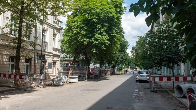 Zmieniamy kolejną łódzką ulicę w zielony podwórzec 