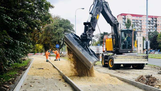Budowa drogę rowerową na Zachodniej i Zgierskiej Budowa drogę rowerową na Zachodniej i Zgierskiej - fot. Paweł Łacheta / UMŁ
