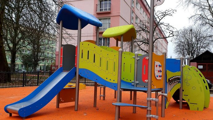 Plac zabaw przy ul. Kutrzeby Plac zabaw przy ul. Kutrzeby
