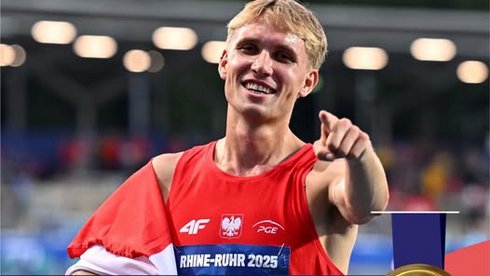 Filip Ostrowski po wygraniu wyścigu
