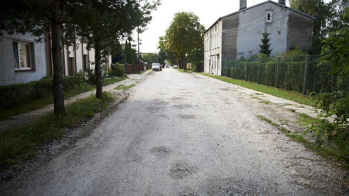 W ramach programu „Plan dla dzielnic” zmodernizują kilkadziesiąt osiedlowych ulic. W ramach programu „Plan dla dzielnic” zmodernizują kilkadziesiąt osiedlowych ulic. - fot. Radosław Jóźwiak